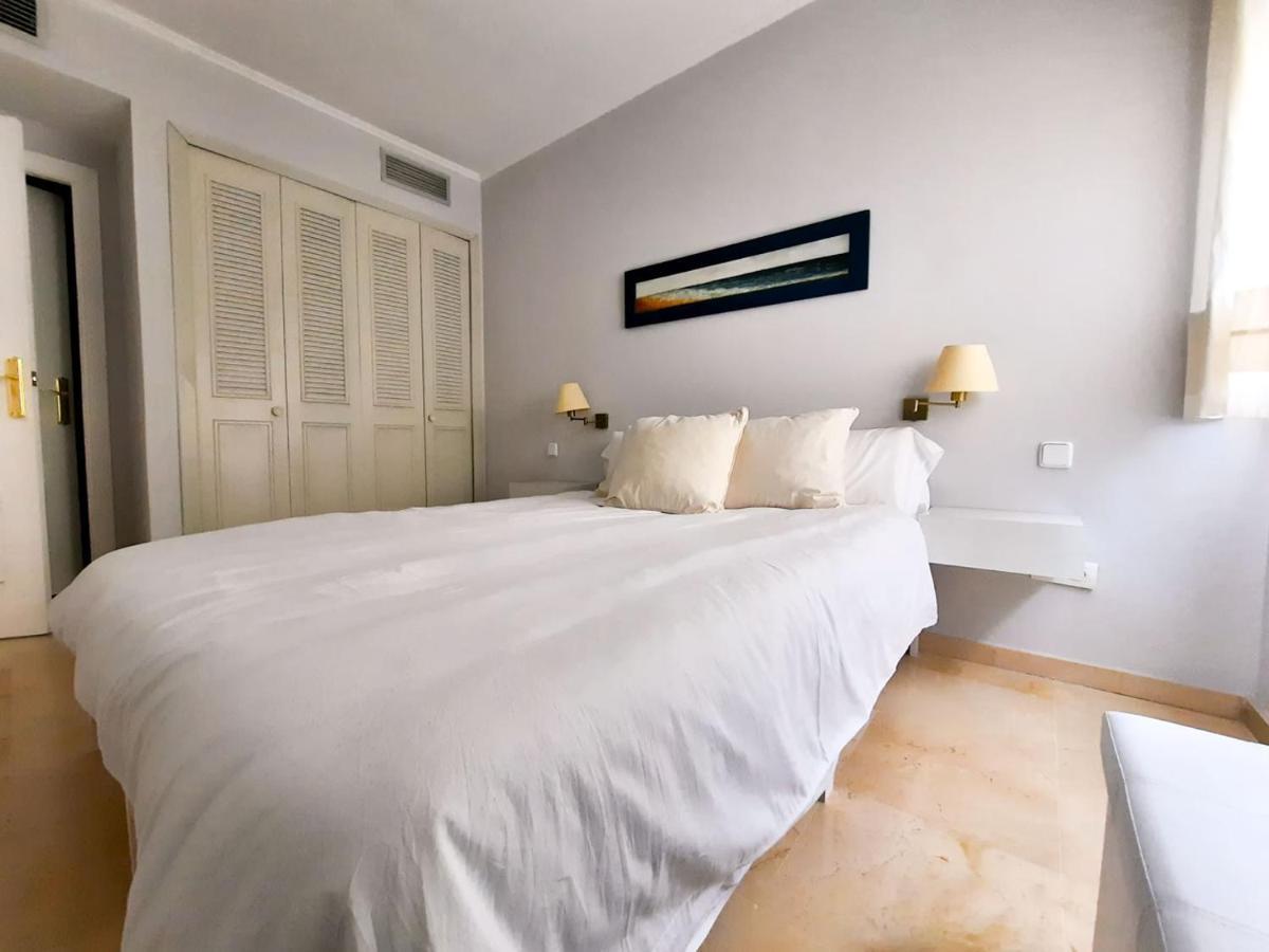 Sevilla Suite Torre Triana, Parking Free Gratis! Exterior foto