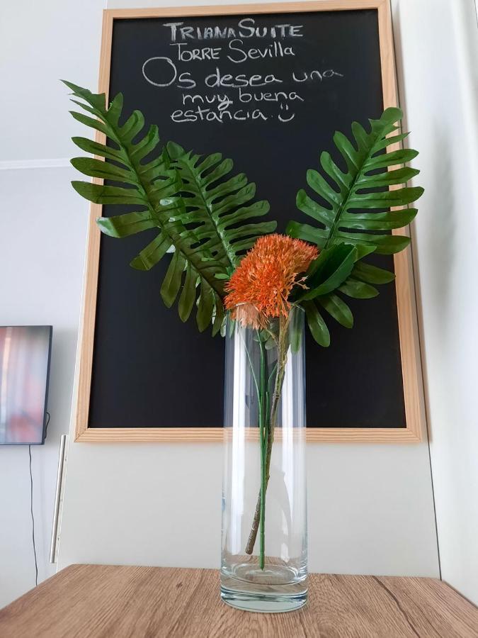 Sevilla Suite Torre Triana, Parking Free Gratis! Exterior foto