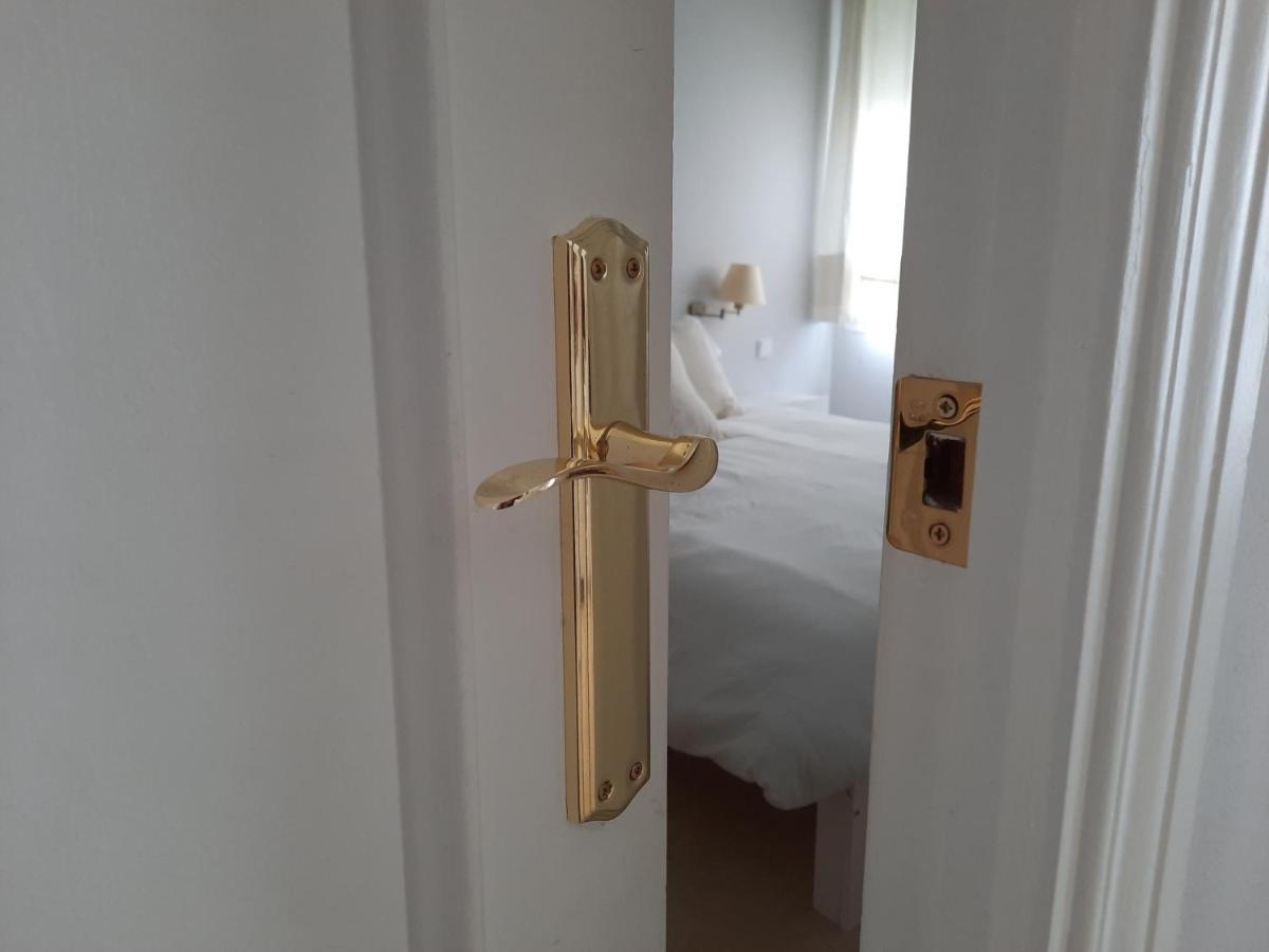 Sevilla Suite Torre Triana, Parking Free Gratis! Exterior foto
